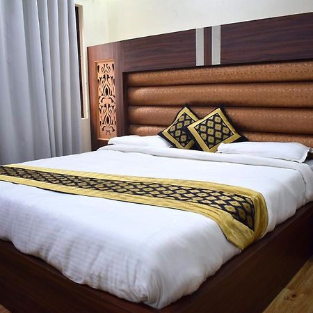 Hotel Grey Castle Haridvár Kültér fotó