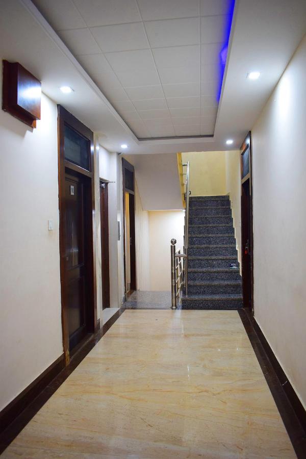 Hotel Grey Castle Haridvár Kültér fotó